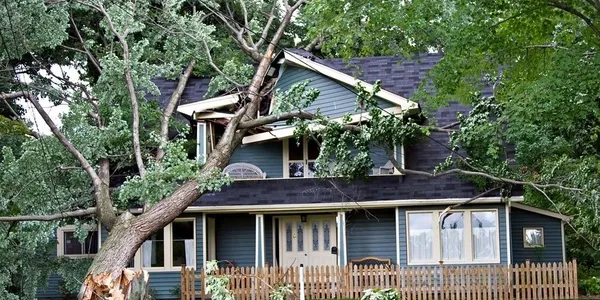 Storm-Damaged Siding? Here’s How Perrault Construction Restores Your Home’s Curb Appeal